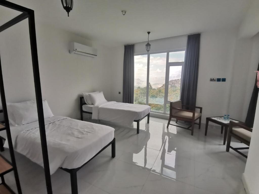 Bright double room with terrace access